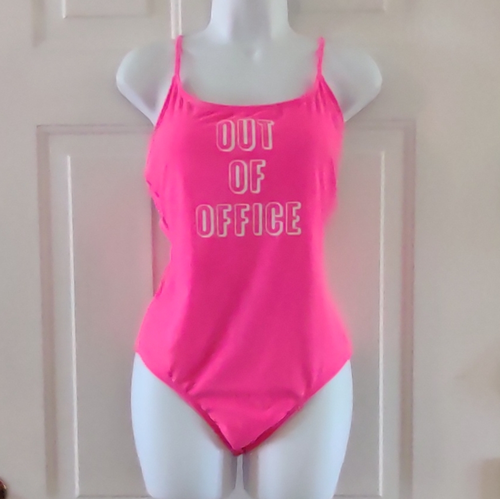 No Boundaries Pink Woman's Swimming. Size L
